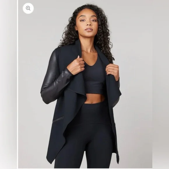 NWOT Spanx Drape Front Jacket Very Black - Picture 2 of 11